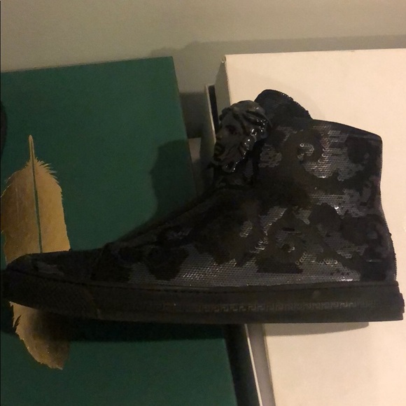 Versace shoes - Picture 3 of 4